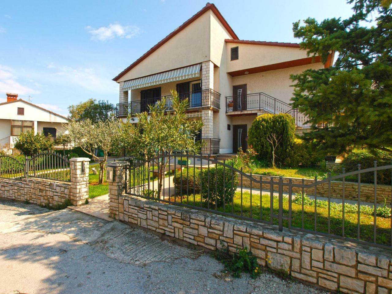 Apartment Nadia 1844 Pula Exterior foto